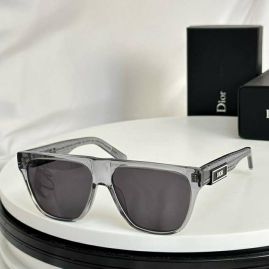 Picture of Dior Sunglasses _SKUfw57235996fw